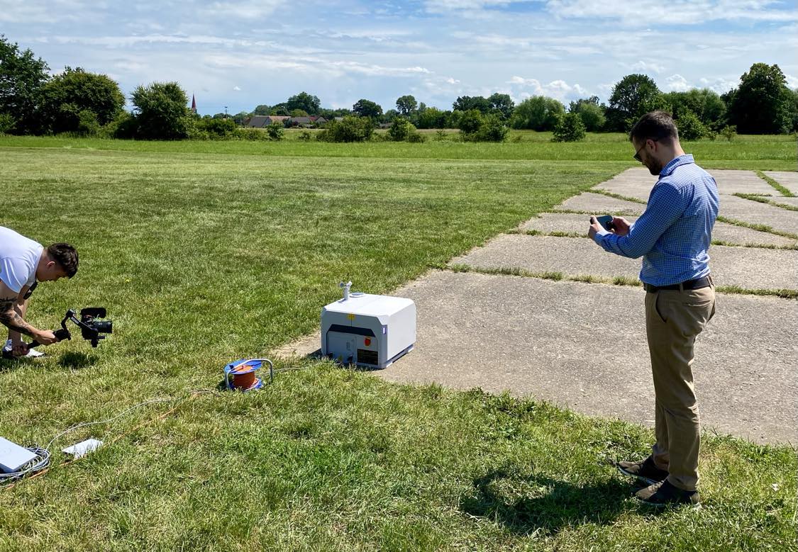 autonomni dron